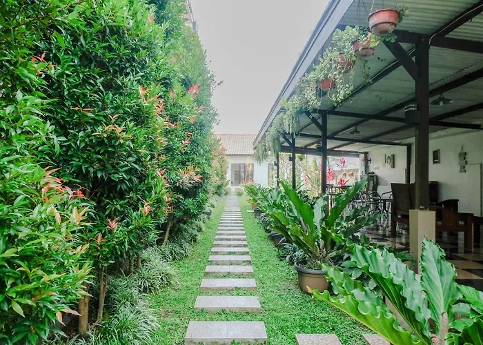 Oyo 365 Tya Family Residence Syariah Malang